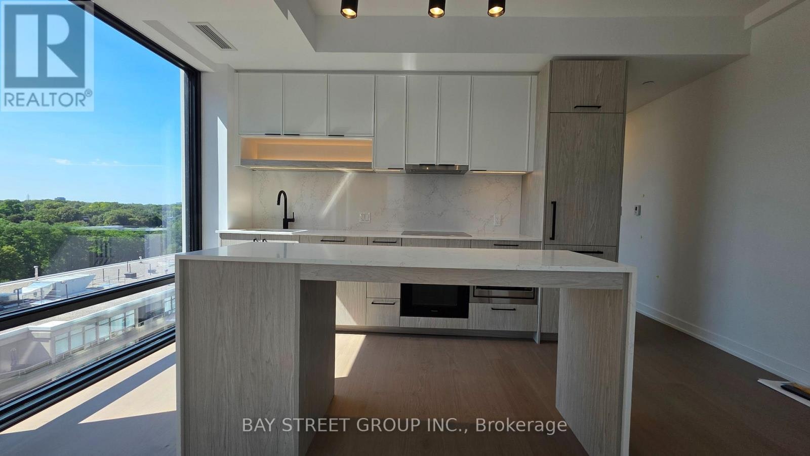 1106-91 Montclair Avenue, Toronto, ON, M5P 0B1 - 6