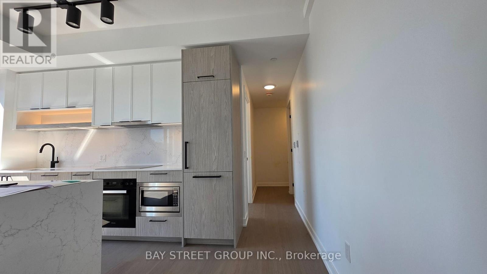 1106-91 Montclair Avenue, Toronto, ON, M5P 0B1 - 12