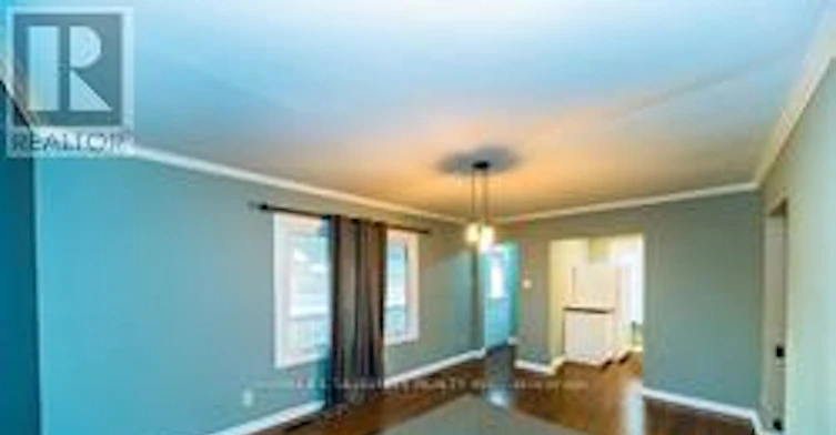 5254 Stanley Avenue, Niagara Falls, ON, L2E 5A5 - 4