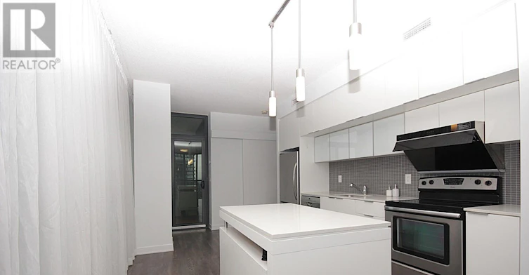 3505-110 Charles Street E, Toronto, ON, M4Y 1T5 - 11