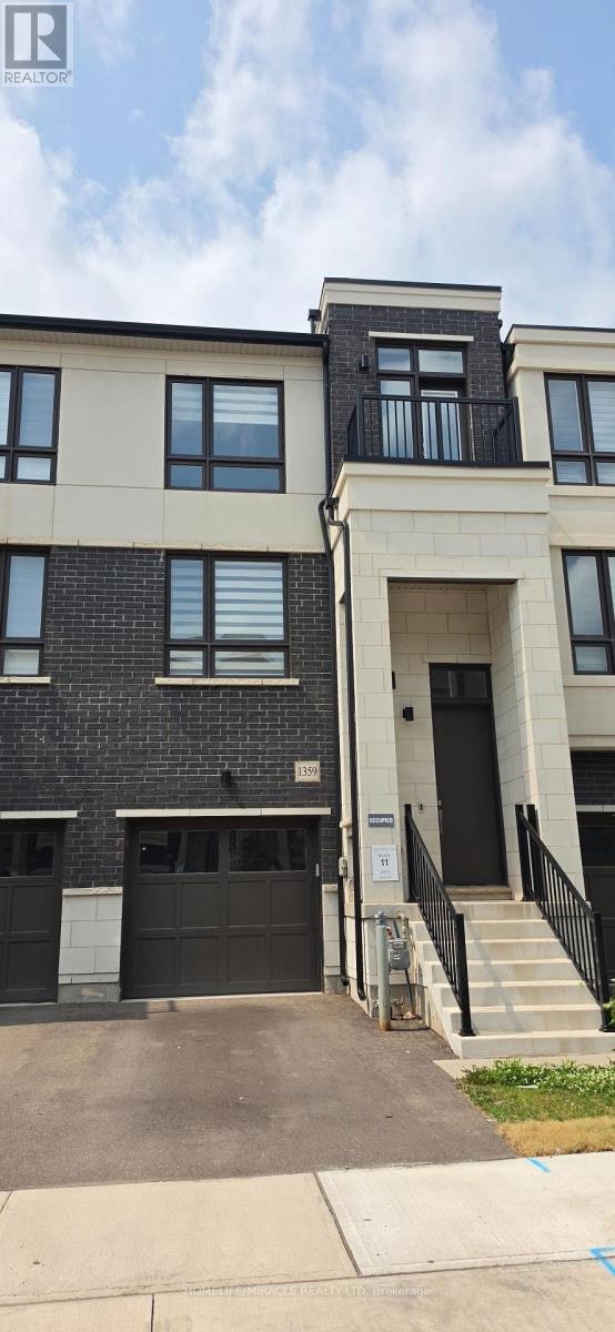 1359 Kaniv Street, Oakville, ON, L6M 5R3