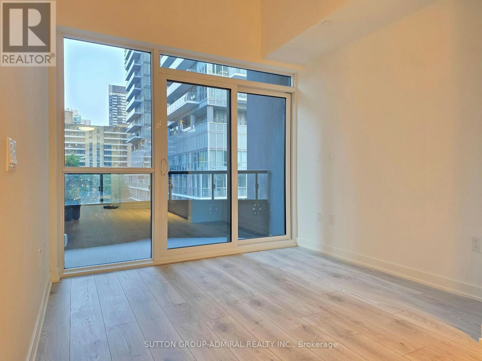 401-110 Broadway Avenue, Toronto, ON, M4P 1V7 - 3
