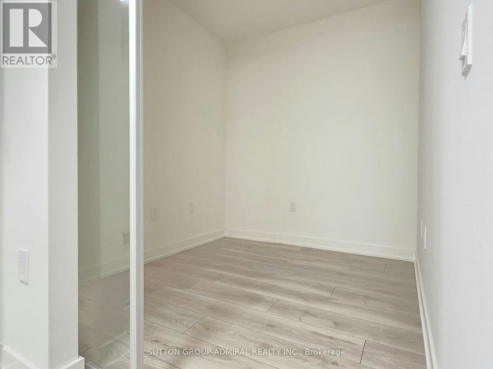401-110 Broadway Avenue, Toronto, ON, M4P 1V7 - 11