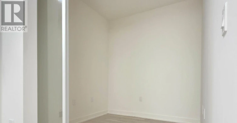 401-110 Broadway Avenue, Toronto, ON, M4P 1V7 - 11