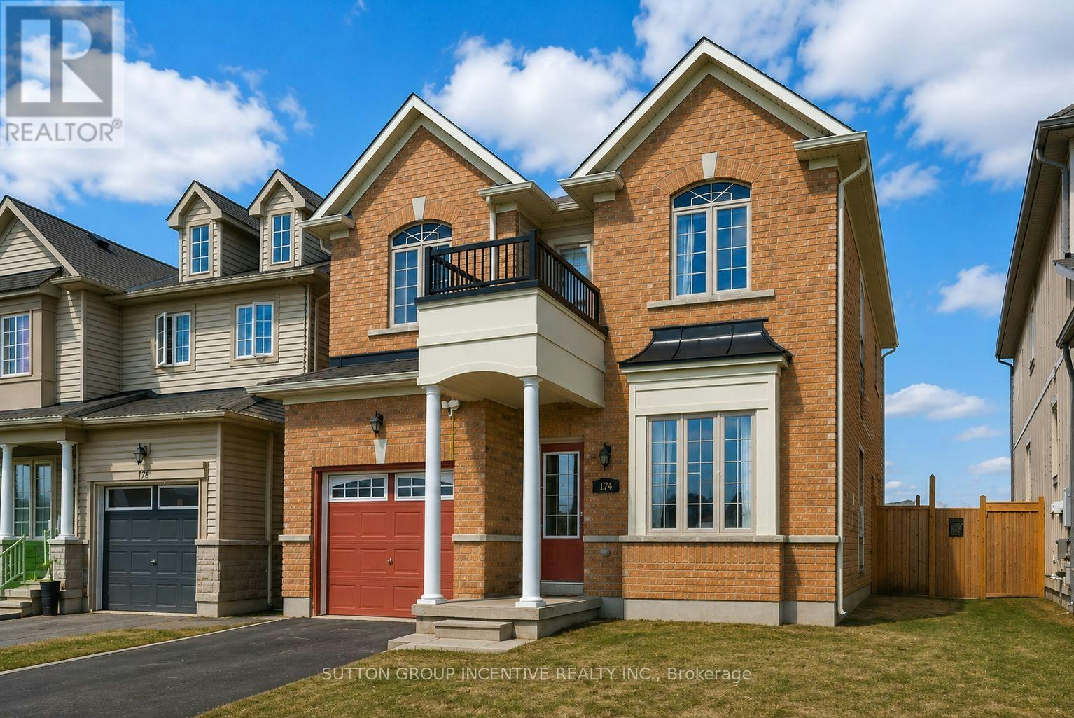 174 Maplewood Drive, Essa, ON, L0M 1B4