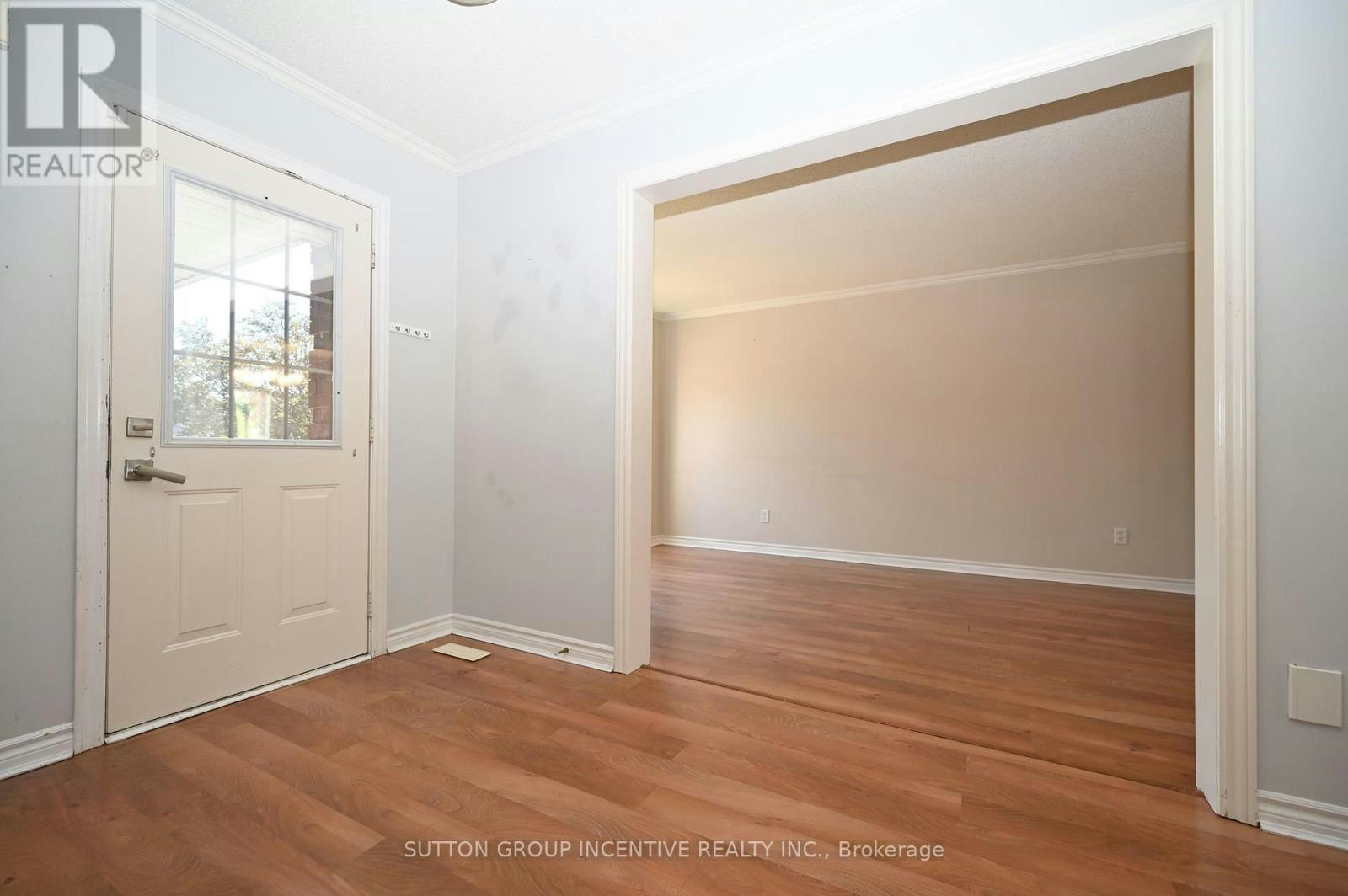 14 Brown Wood Drive, Barrie, ON, L4M 6N4 - 4