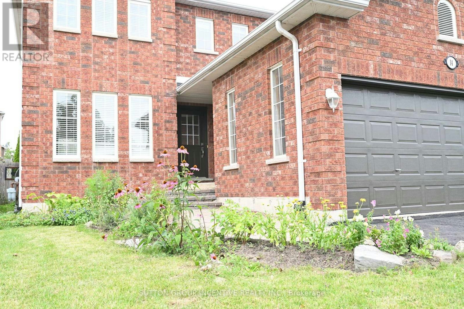 14 Brown Wood Drive, Barrie, ON, L4M 6N4 - 2