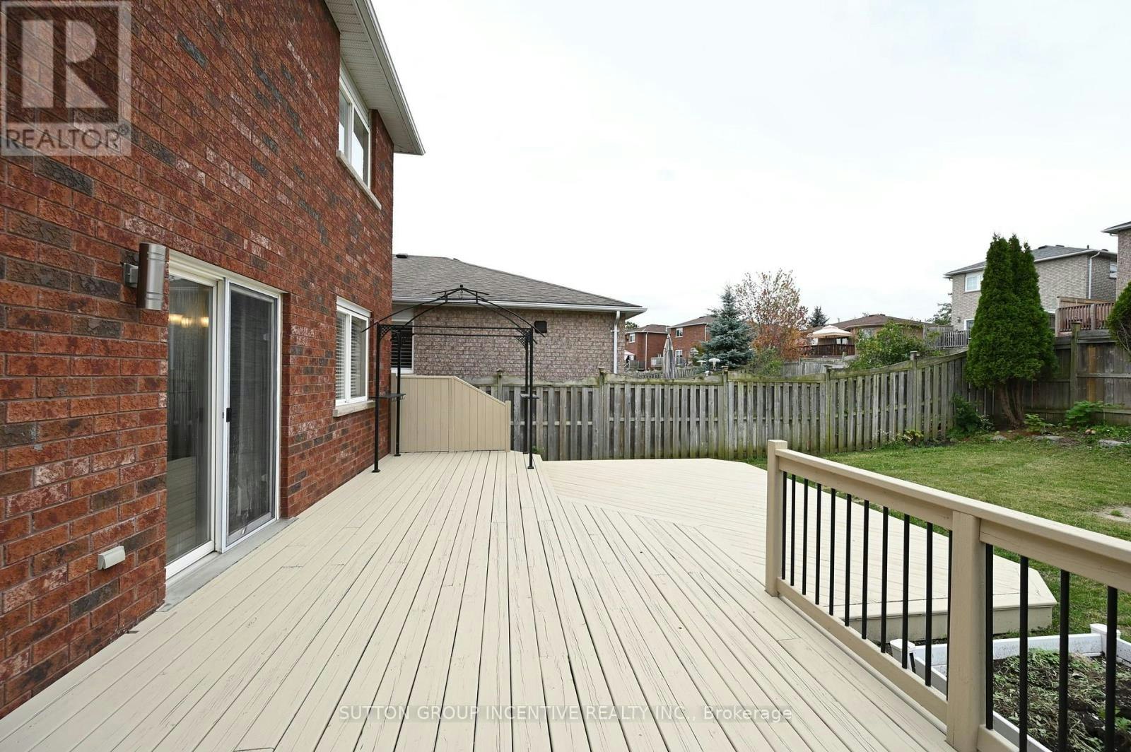 14 Brown Wood Drive, Barrie, ON, L4M 6N4 - 34