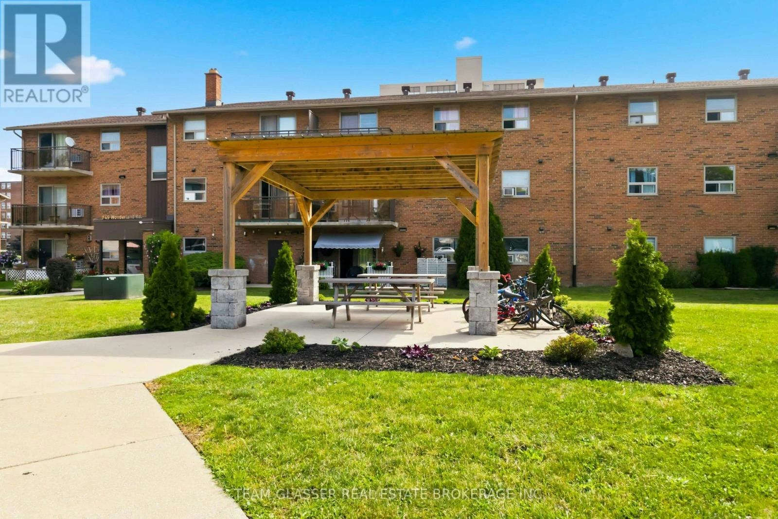 302-735 Wonderland Road S, London, ON, N6K 1M1 - 23