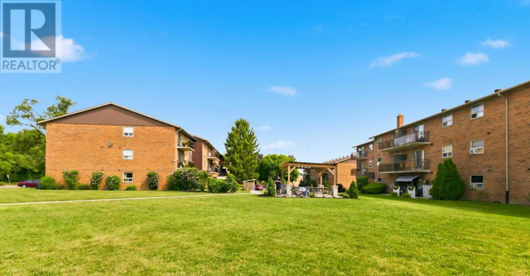 302-735 Wonderland Road S, London, ON, N6K 1M1 - 21