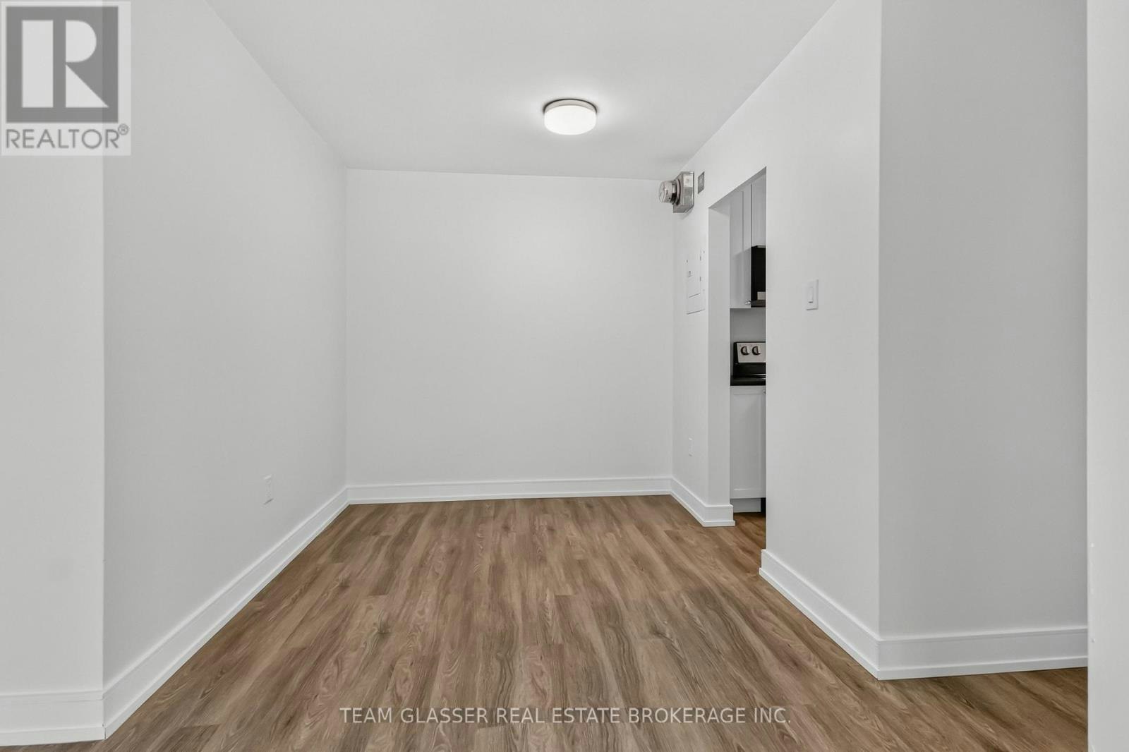 302-735 Wonderland Road S, London, ON, N6K 1M1 - 9