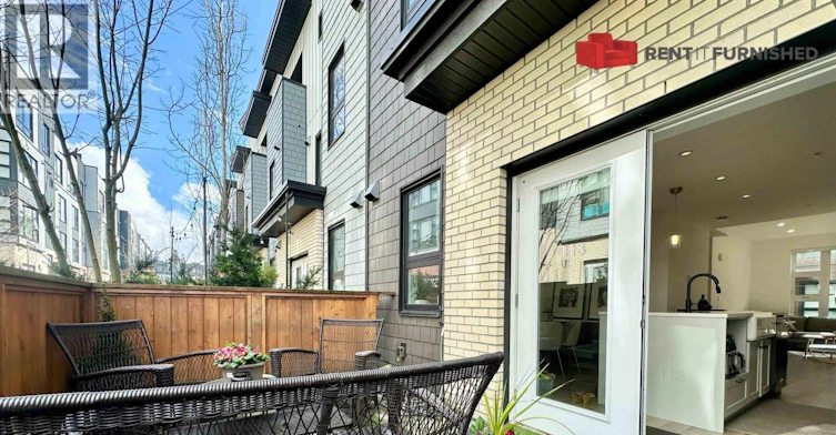 113-515 E 2nd Street, North Vancouver, BC, V7L 1E1 - 9
