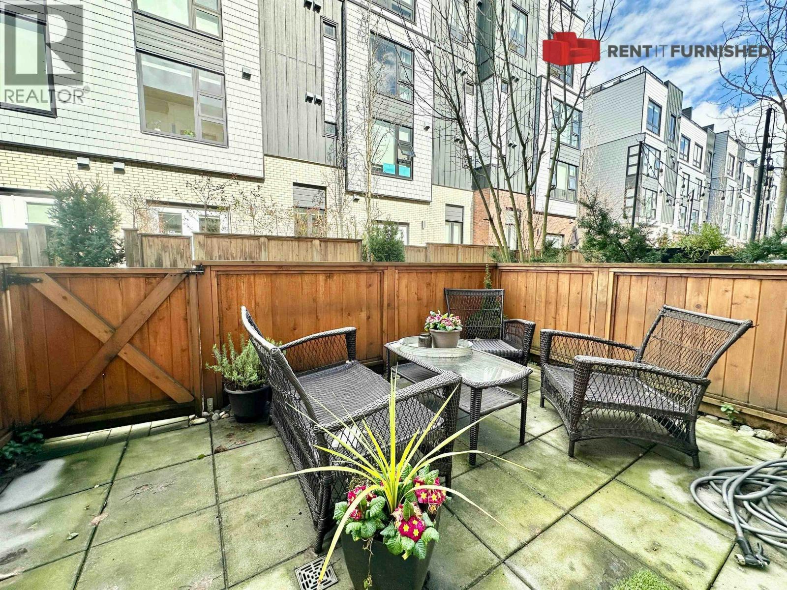 113-515 E 2nd Street, North Vancouver, BC, V7L 1E1 - 8