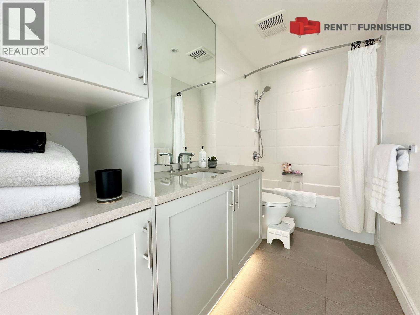 113-515 E 2nd Street, North Vancouver, BC, V7L 1E1 - 20