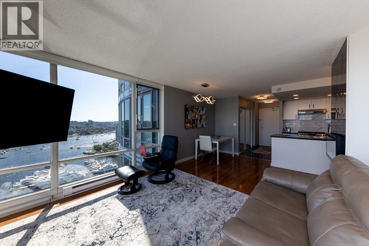 2905-1033 Marinaside Crescent, Vancouver, BC, V6Z 3A3 - 8