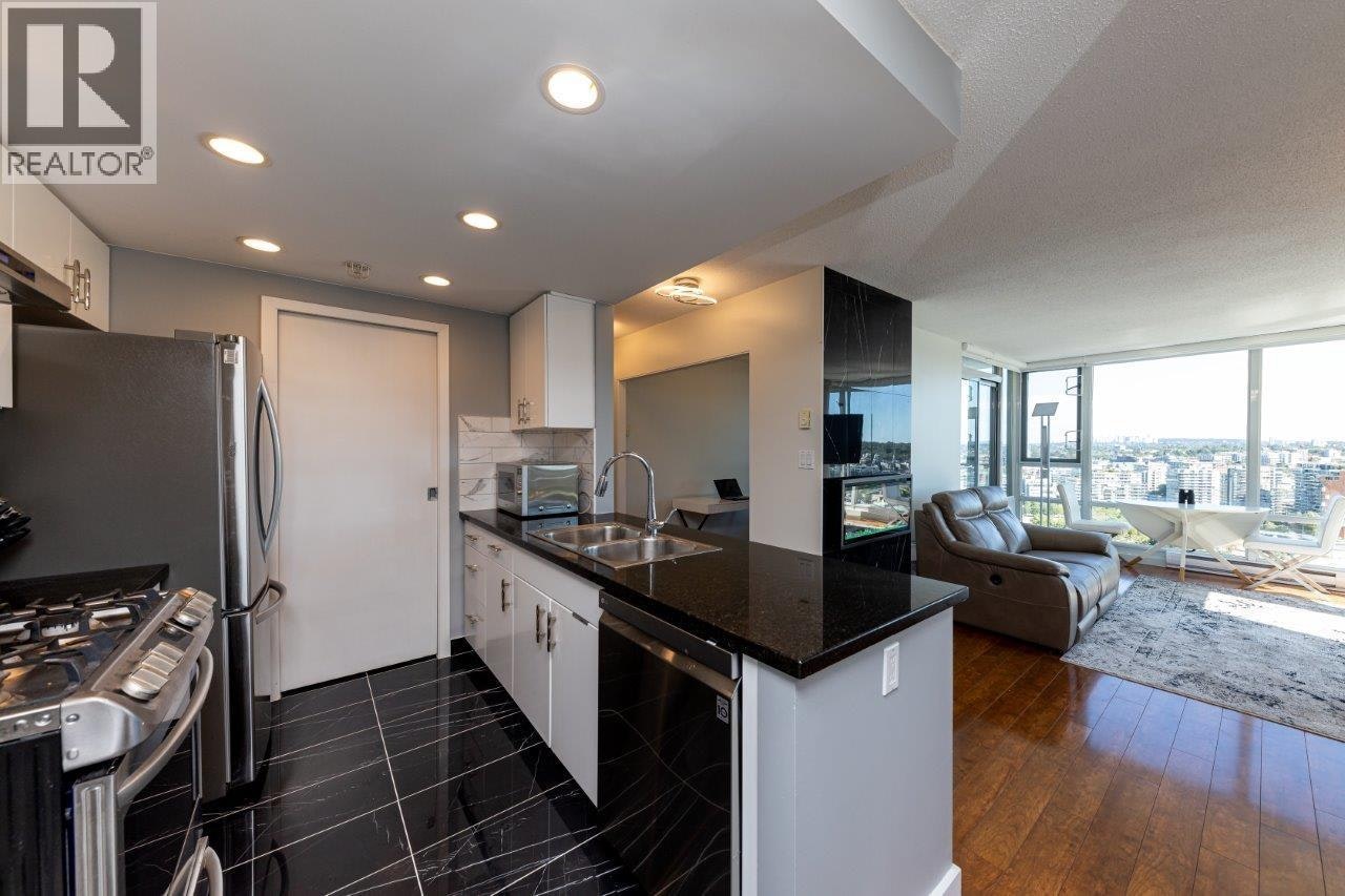 2905-1033 Marinaside Crescent, Vancouver, BC, V6Z 3A3 - 3