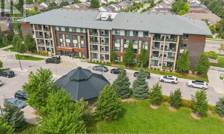 412-17 Kay Crescent