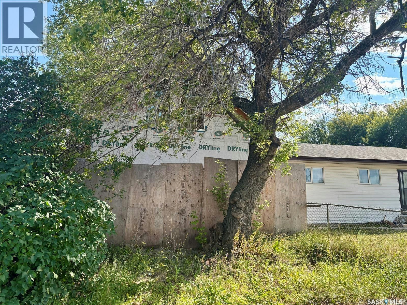 1913 20th Street W, Saskatoon, SK, S7M 1A3