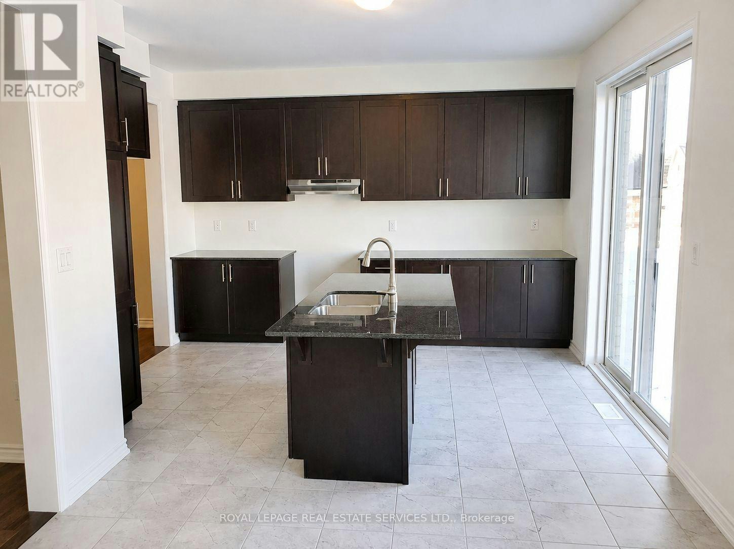 14 Morning Sparrow Drive, Vaughan, ON, L4L 6K3 - 3