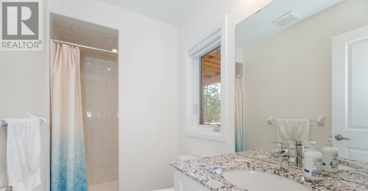 2008 Lushes Avenue, Mississauga, ON, L5J 1H2 - 5