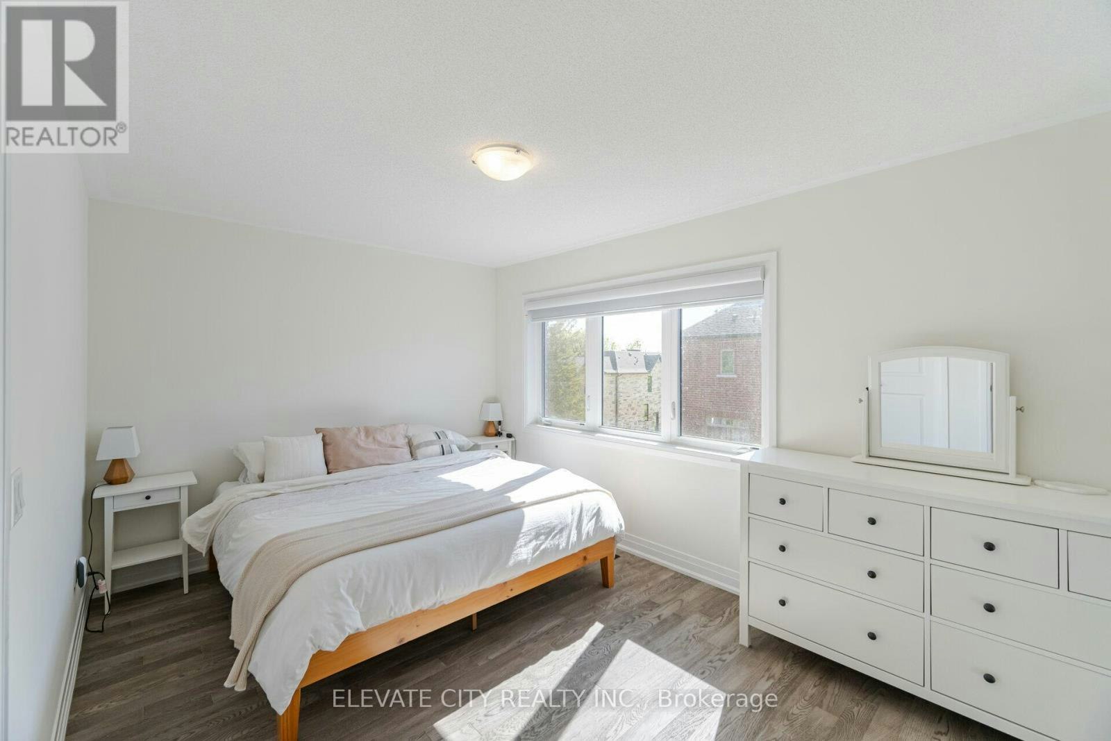 2008 Lushes Avenue, Mississauga, ON, L5J 1H2 - 16