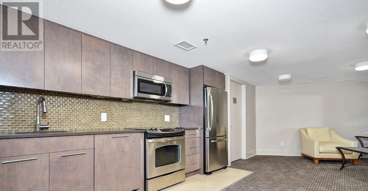 108-108 Richmond Road, Ottawa, ON, K1Z 6V9 - 25