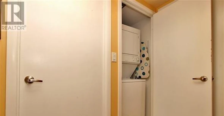 2509-600 Fleet Street, Toronto, ON, M5V 1B7 - 9