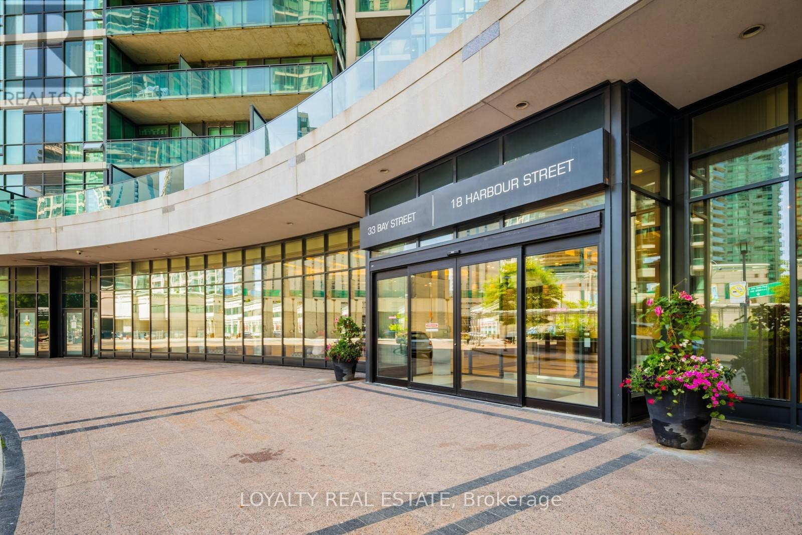 2101-33 Bay Street, Toronto, ON, M5J 2Z3 - 3