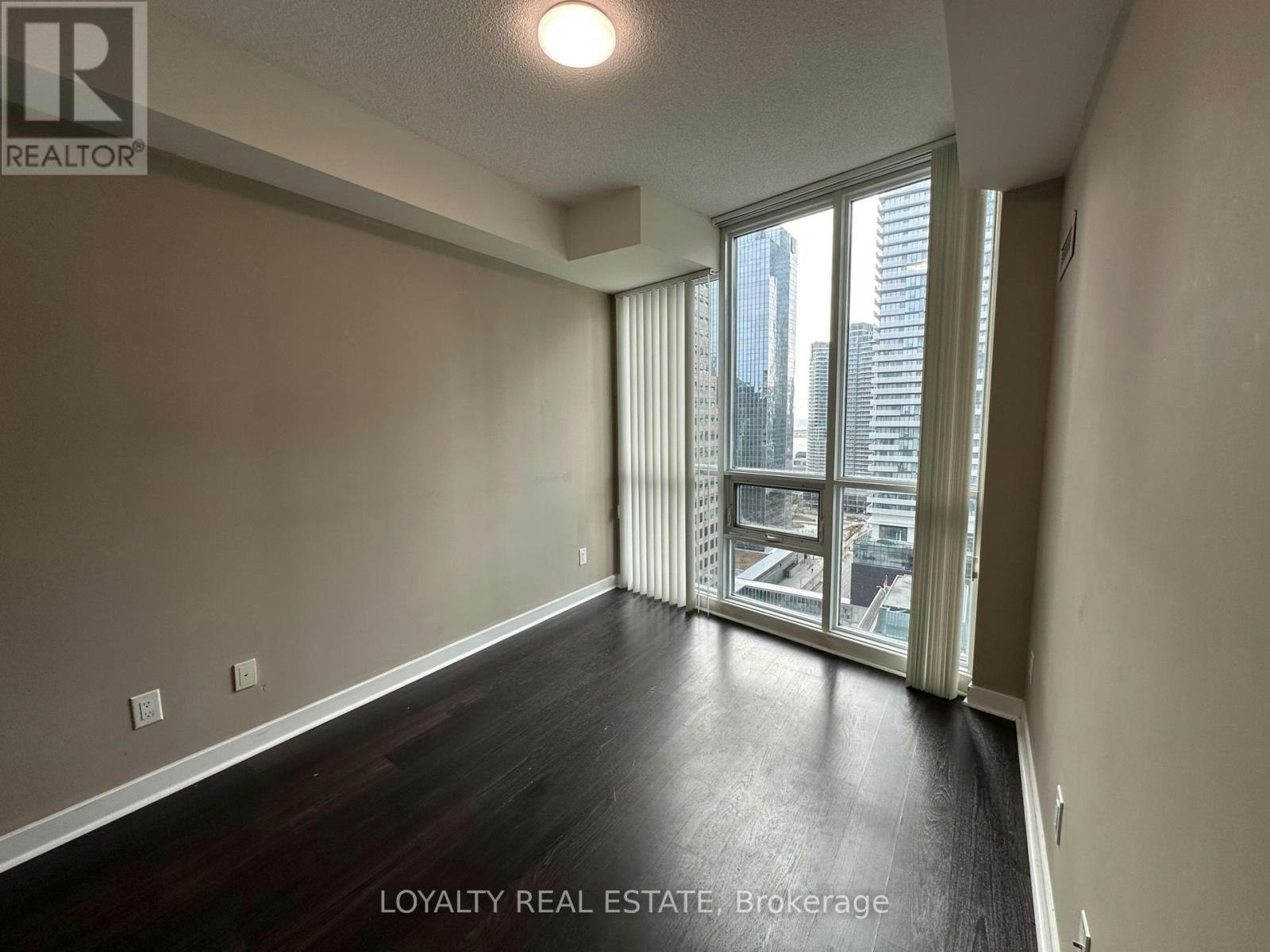 2101-33 Bay Street, Toronto, ON, M5J 2Z3 - 12