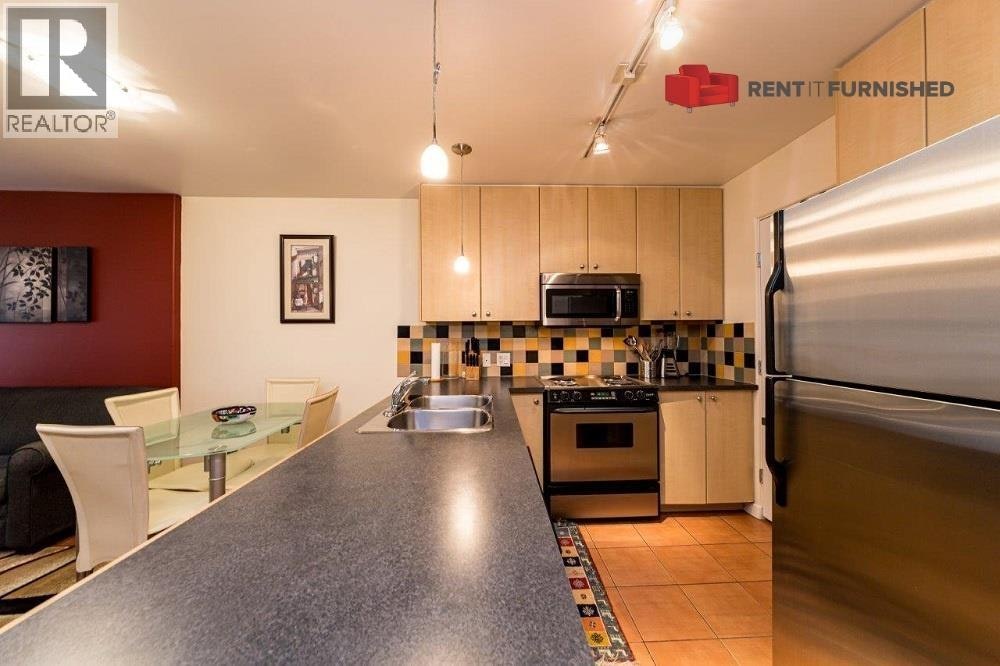 819 Hamilton Street, Vancouver, BC, V6B 6M2 - 9
