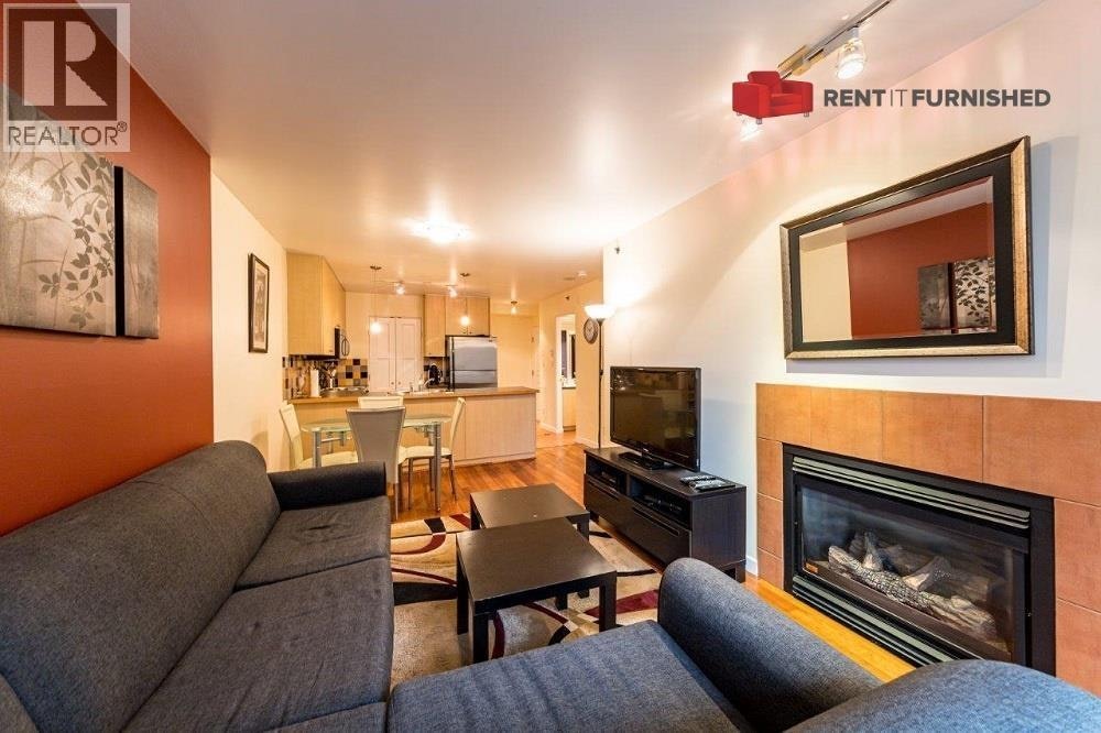 819 Hamilton Street, Vancouver, BC, V6B 6M2 - 2