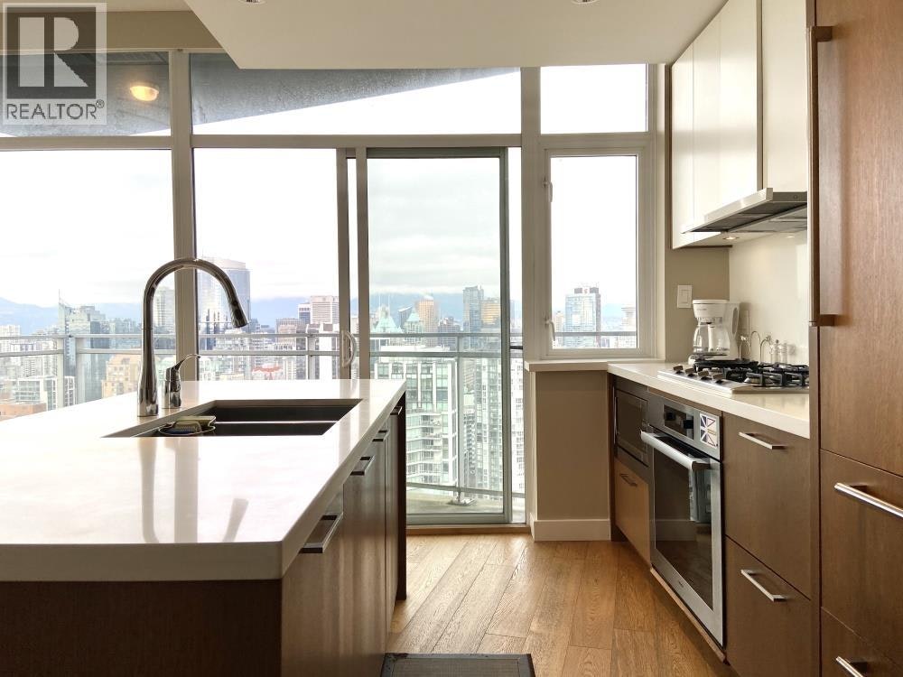 4203-1372 Seymour, Vancouver, BC, V6B 0L1