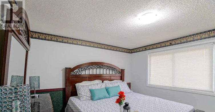 30 Hoskins Square, Brampton, ON, L6S 2N6 - 18