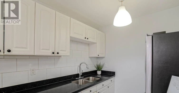 30 Hoskins Square, Brampton, ON, L6S 2N6 - 13