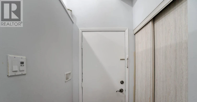30 Hoskins Square, Brampton, ON, L6S 2N6 - 2