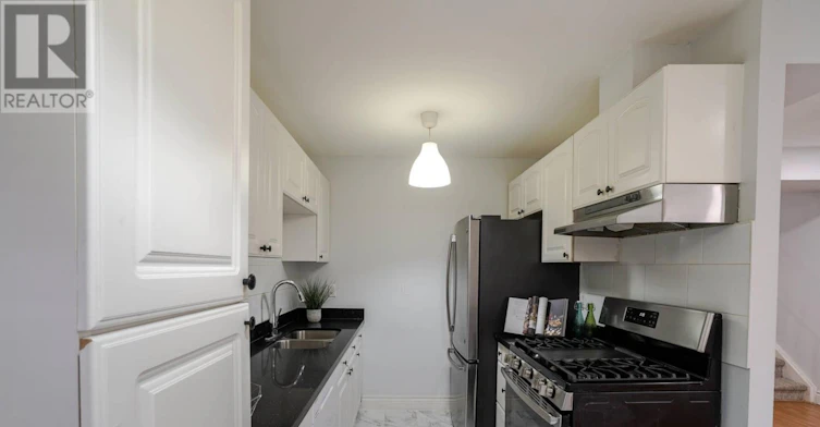 30 Hoskins Square, Brampton, ON, L6S 2N6 - 11
