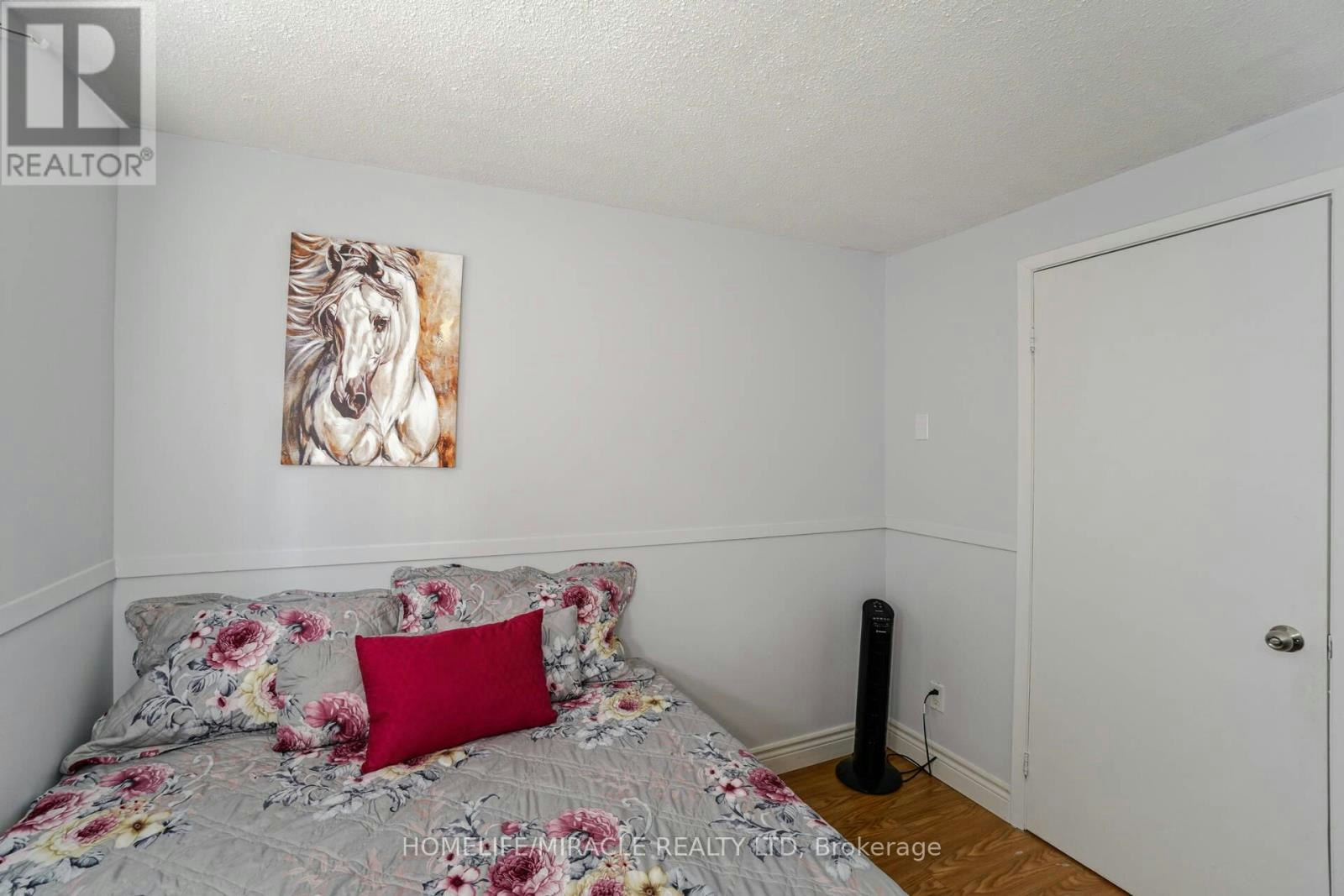 30 Hoskins Square, Brampton, ON, L6S 2N6 - 22