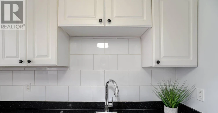 30 Hoskins Square, Brampton, ON, L6S 2N6 - 14