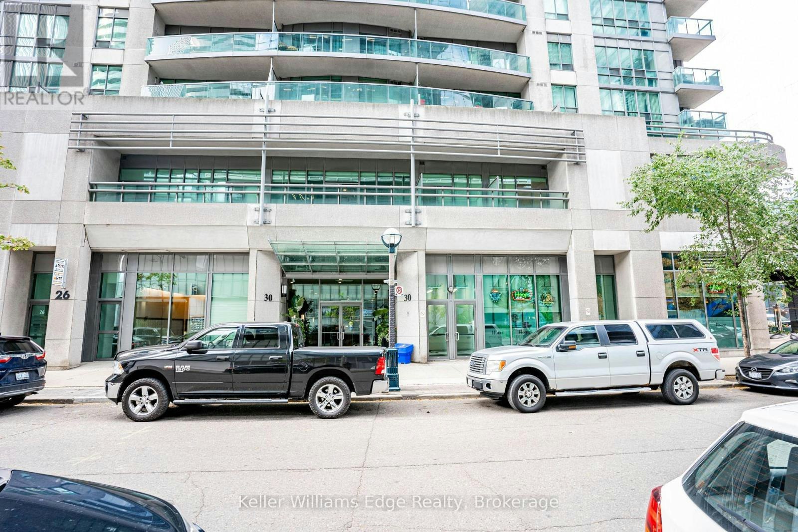 2001-30 Grand Trunk Crescent W, Toronto, ON, M5J 3A4 - 43