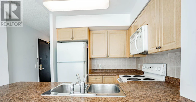 2001-30 Grand Trunk Crescent W, Toronto, ON, M5J 3A4 - 8