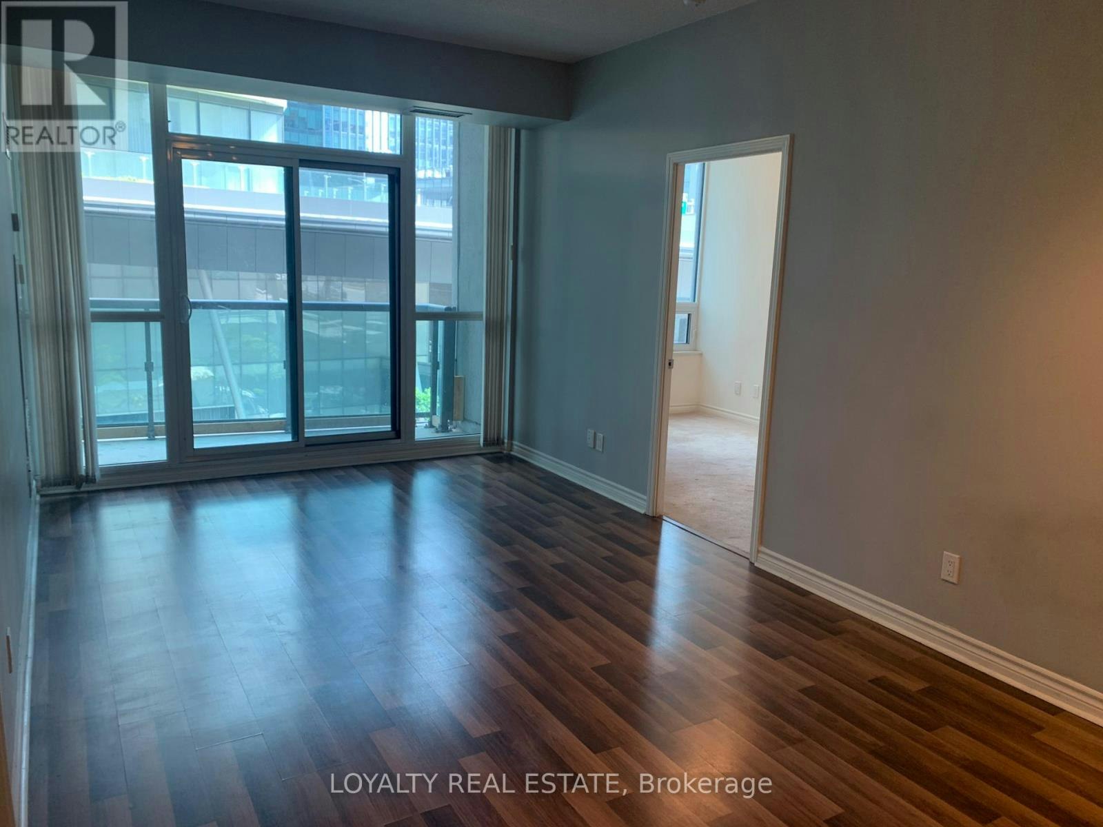 309-19 Grand Trunk Crescent, Toronto, ON, M5J 3A3 - 6