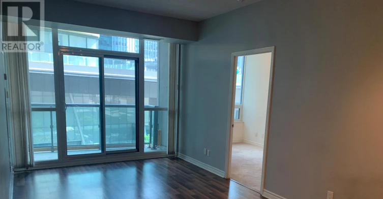 309-19 Grand Trunk Crescent, Toronto, ON, M5J 3A3 - 6