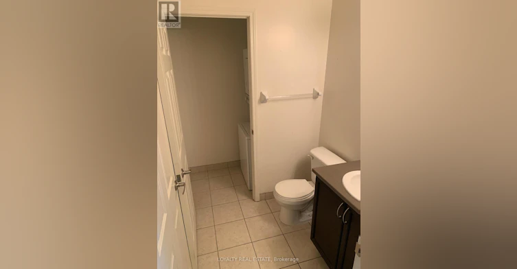 309-19 Grand Trunk Crescent, Toronto, ON, M5J 3A3 - 3
