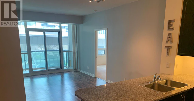 309-19 Grand Trunk Crescent, Toronto, ON, M5J 3A3 - 4