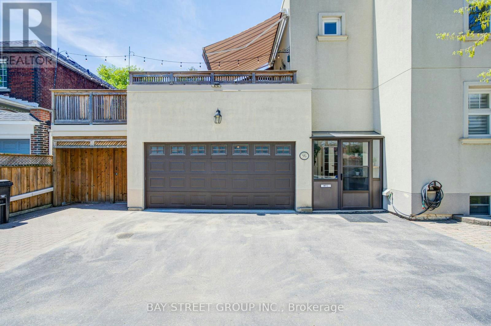 95 Hopedale Avenue, Toronto, ON, M4K 3M9 - 5