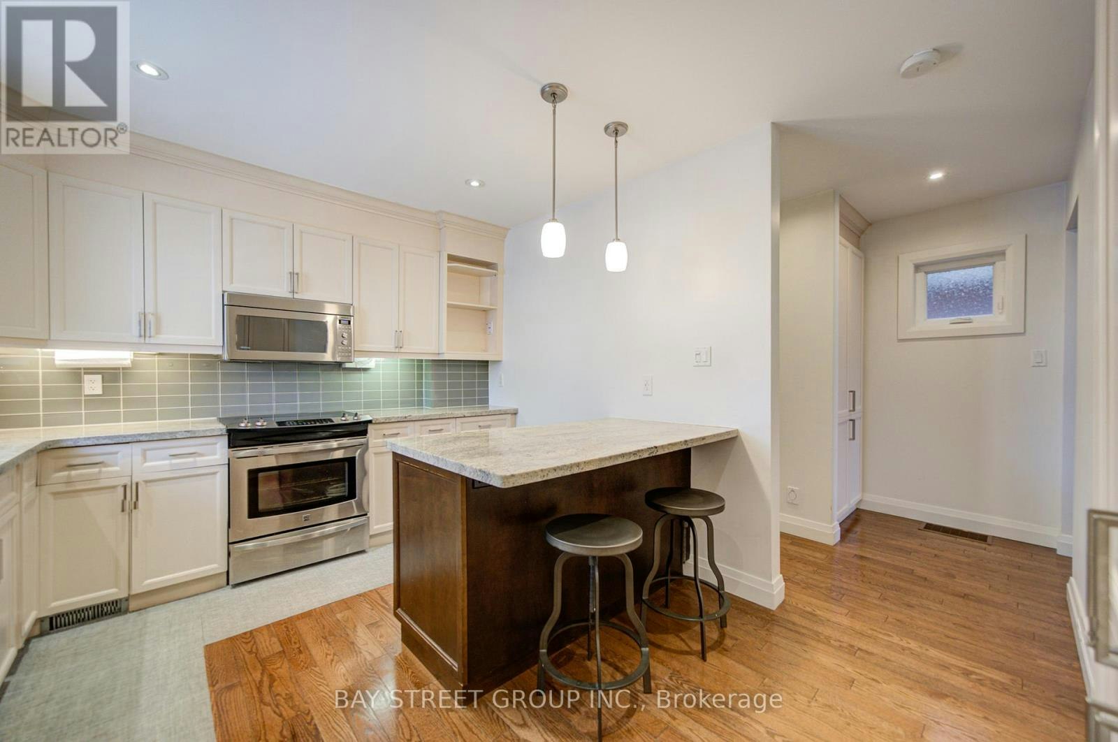 95 Hopedale Avenue, Toronto, ON, M4K 3M9 - 19