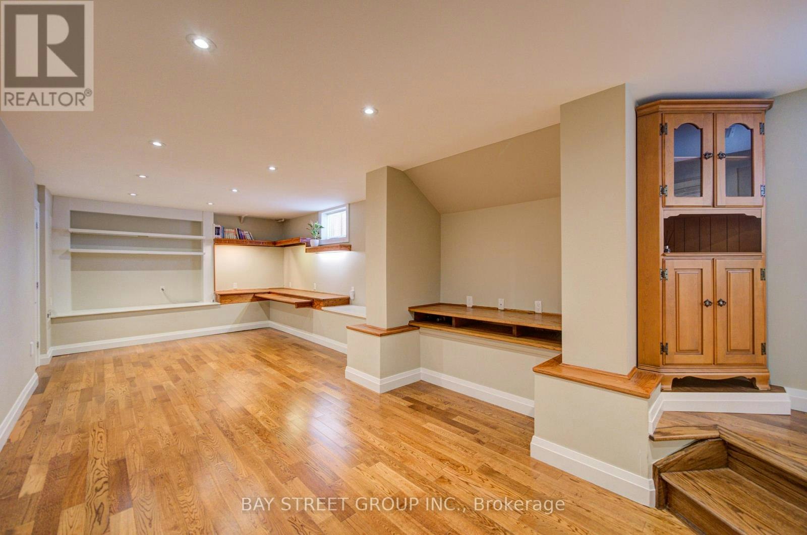 95 Hopedale Avenue, Toronto, ON, M4K 3M9 - 37