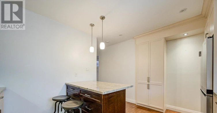 95 Hopedale Avenue, Toronto, ON, M4K 3M9 - 16