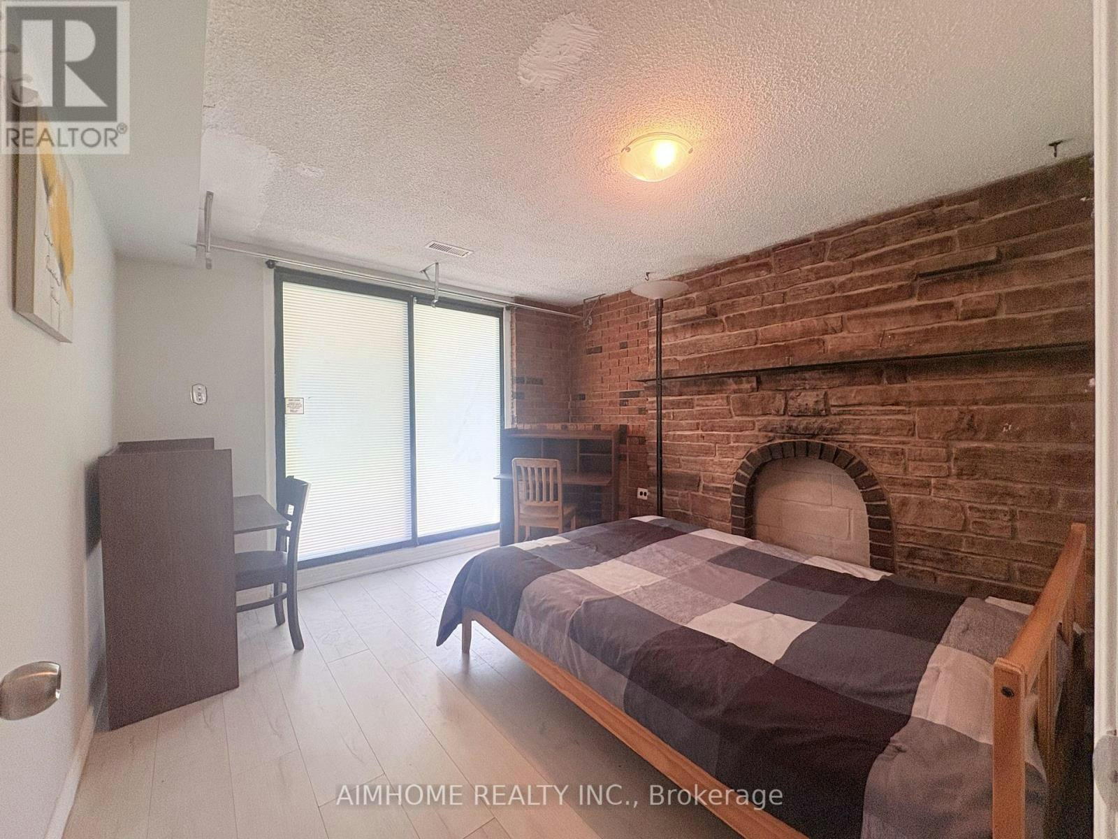 70 Micmac Crescent, Toronto, ON, M2H 2K2 - 3