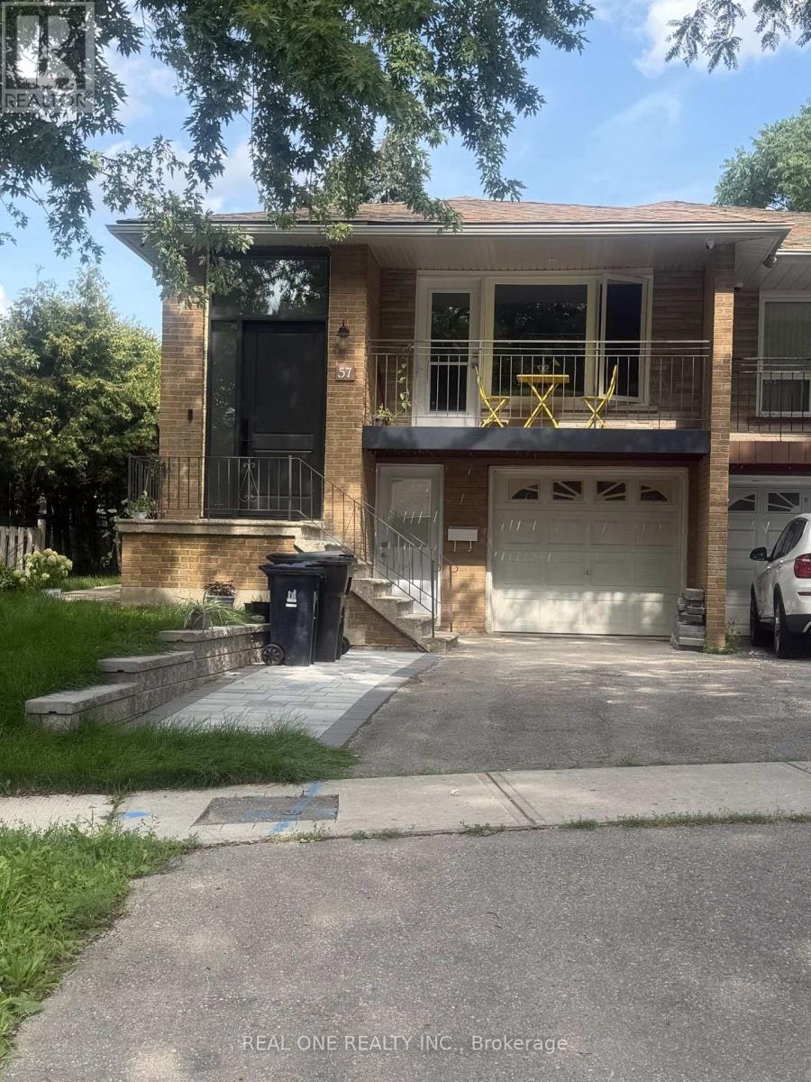 LOWER-57 James Gray Drive, Toronto, ON, M2H 1N8